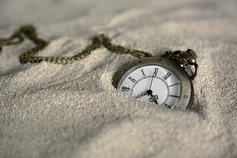 Time-Hopping Pioneers
